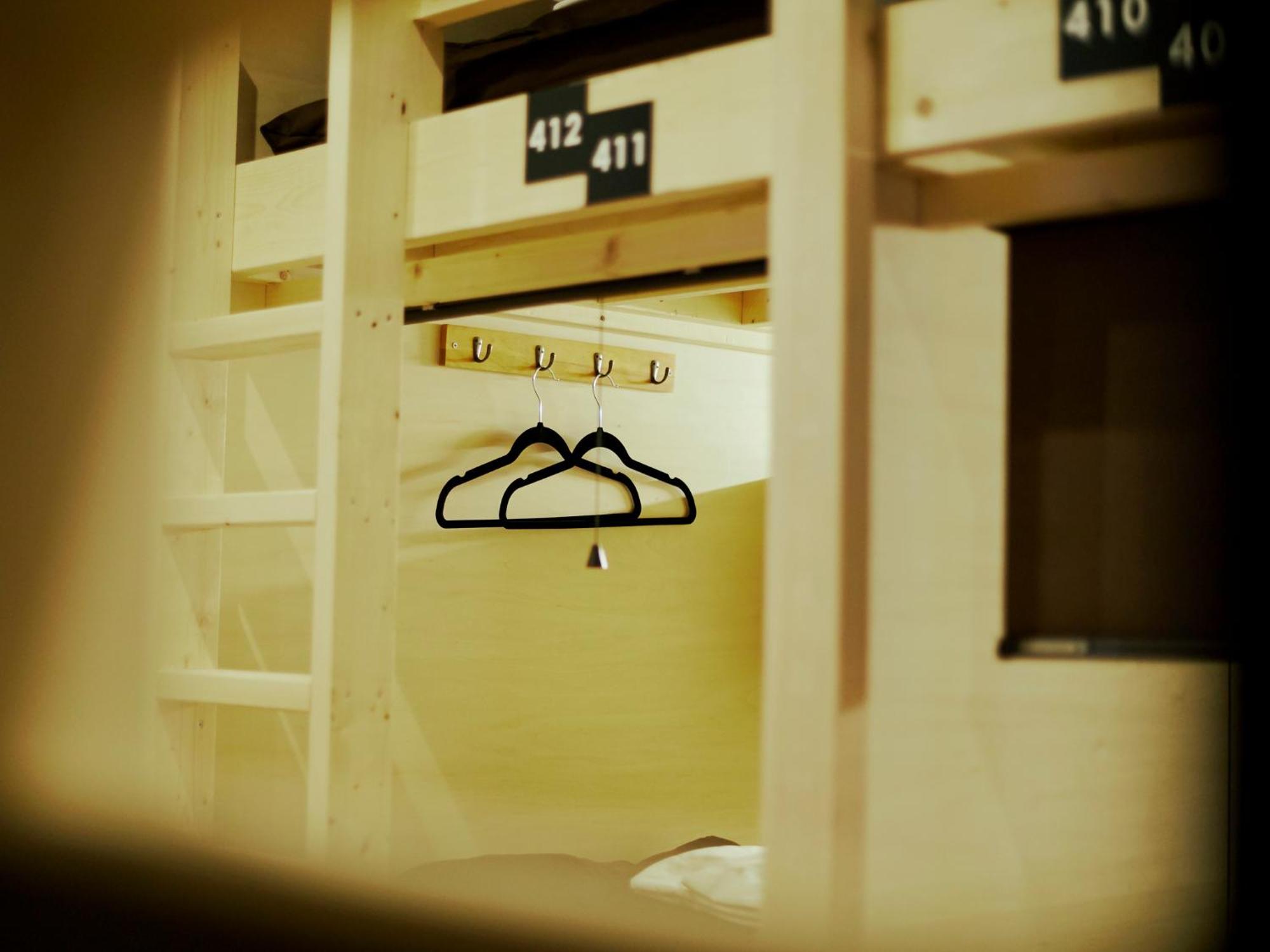Akasaka Guesthouse Hive โตเกียว ภายนอก รูปภาพ