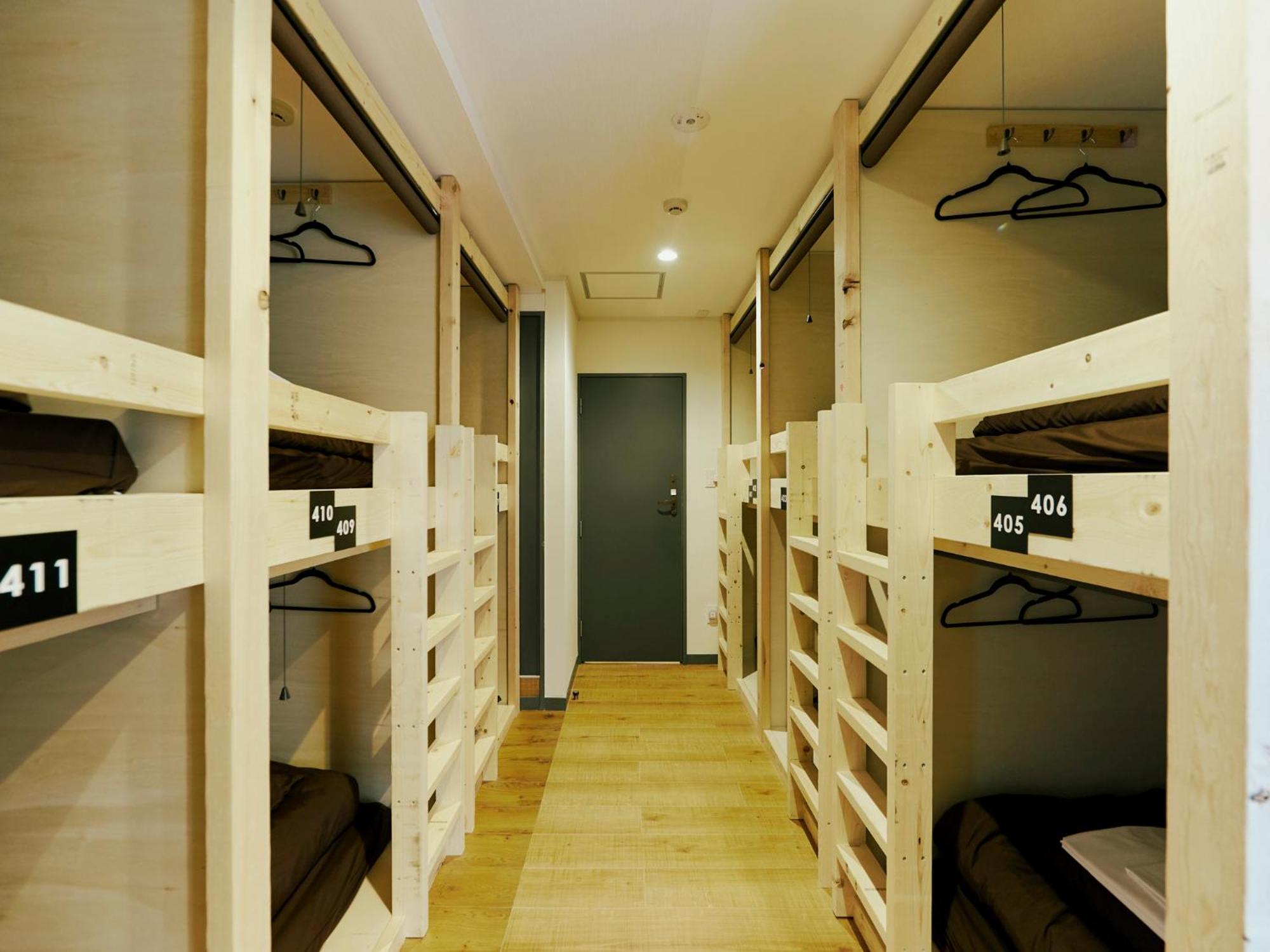 Akasaka Guesthouse Hive โตเกียว ภายนอก รูปภาพ
