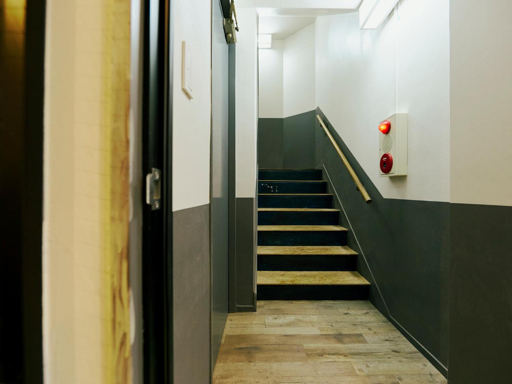 Akasaka Guesthouse Hive โตเกียว ภายนอก รูปภาพ